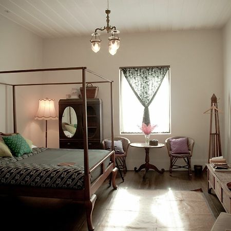 The Asadang Bed And Breakfast Бангкок Екстер'єр фото
